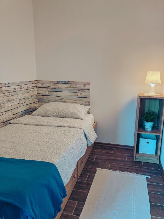 Apartments Ivanovic Idrija Exterior photo