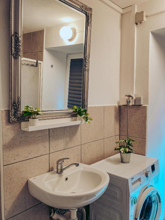 Apartments Ivanovic Idrija Exterior photo
